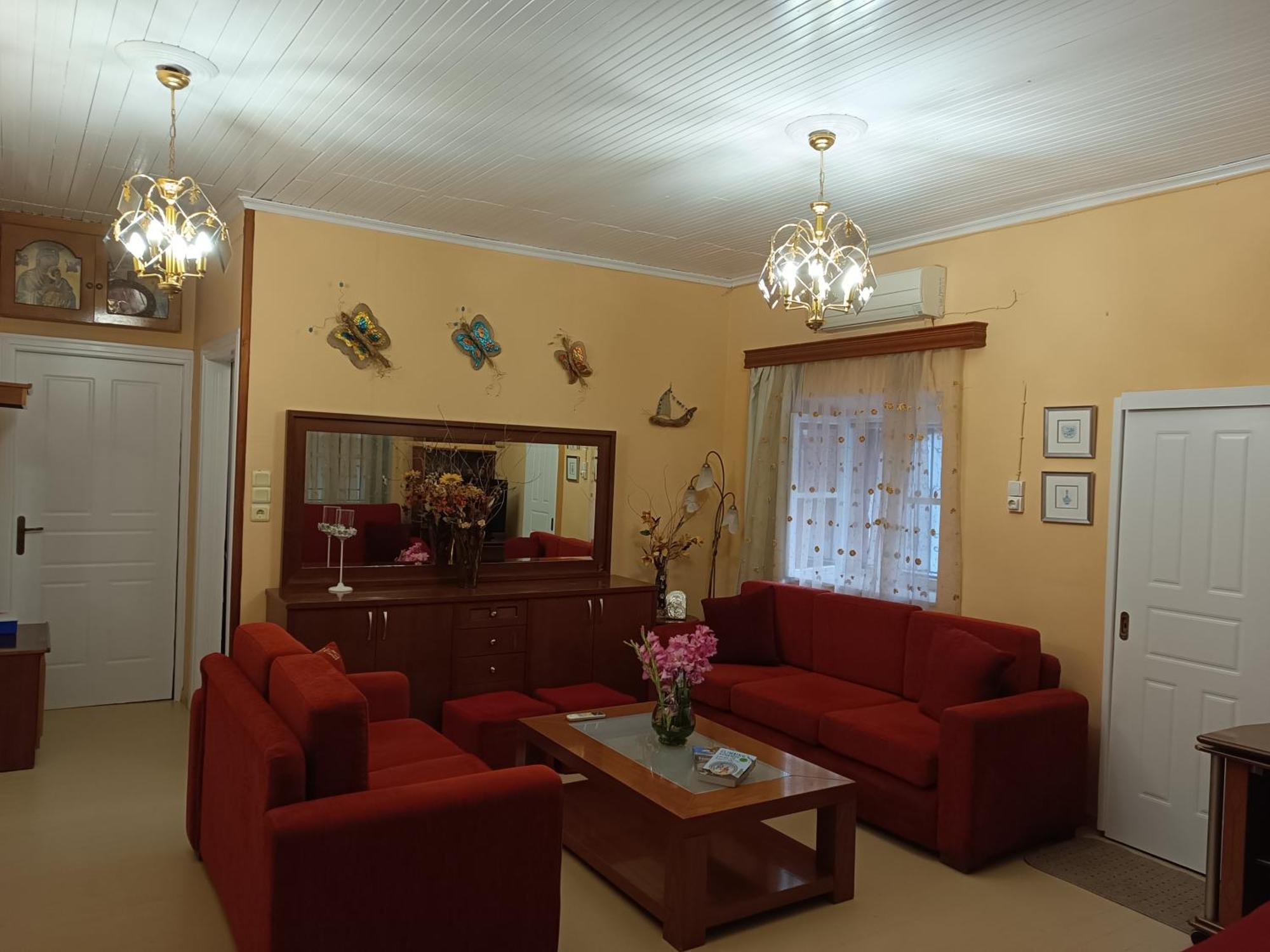 Rodomelo House With Terrace - 4 Bedrooms Leonidio Bagian luar foto